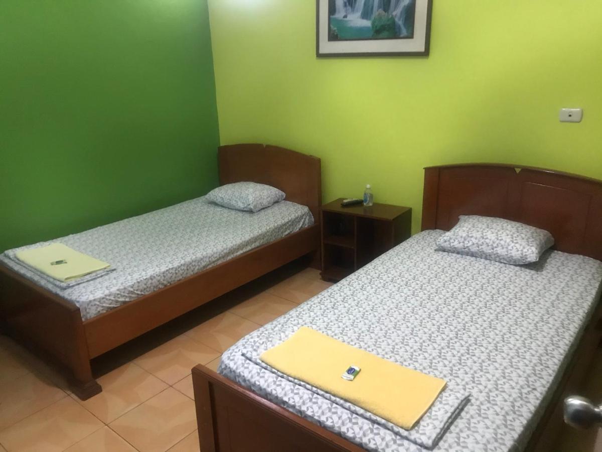 Amazon Dream Hostel With Ac And Starlink Iquitos Esterno foto