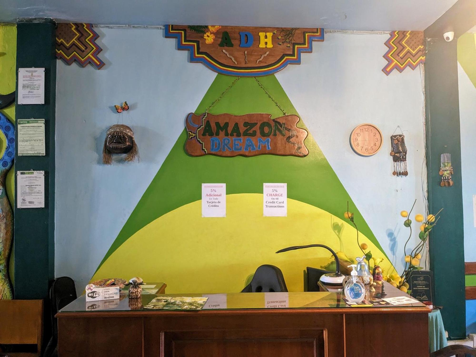 Amazon Dream Hostel With Ac And Starlink Iquitos Esterno foto