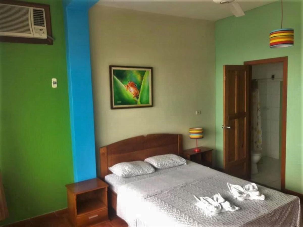 Amazon Dream Hostel With Ac And Starlink Iquitos Esterno foto