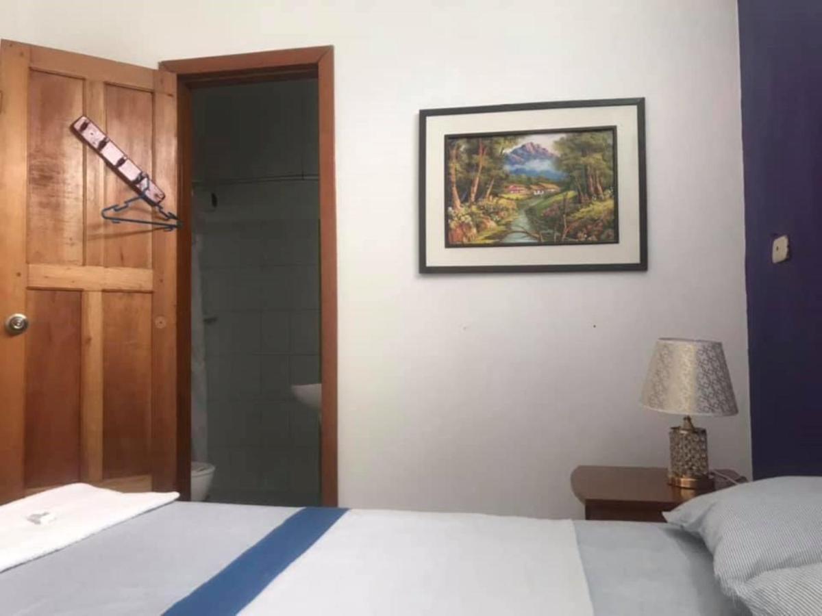 Amazon Dream Hostel With Ac And Starlink Iquitos Esterno foto